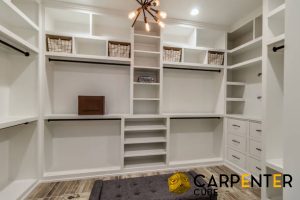 craft-partitions-for-flexible-living-how-to-maximize-space-for-a-walk-in-wardrobe-in-your-hdb-in-singapore-walk-in-wardrobe-carpenter-cube-singapore
