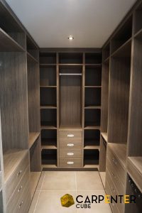 maximizing-space-utilization-what-are-the-benefits-of-installing-walk-in-wardrobe-for-your-hdb-walk-in-wardrobe-carpenter-cube-singapore
